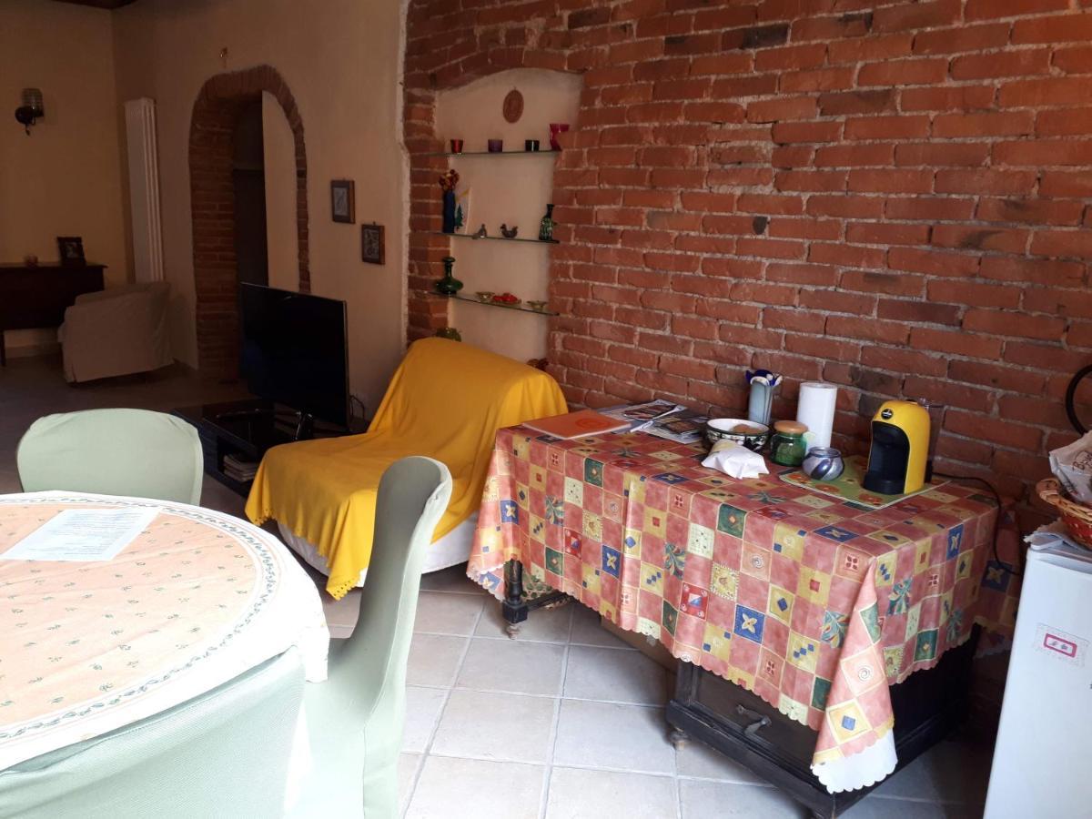 פוצ'קיו Taverna Rustica In Toscana מראה חיצוני תמונה